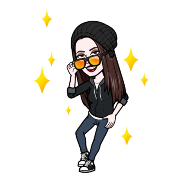 Meet your Posher, Gina - Picture 1 of 1